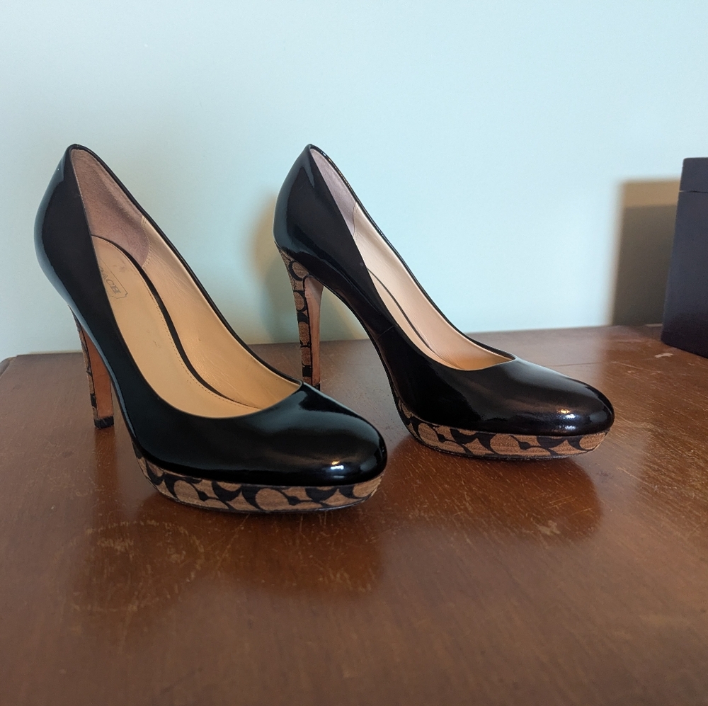 Coach Black and Tan Heels - Picture 2 of 6